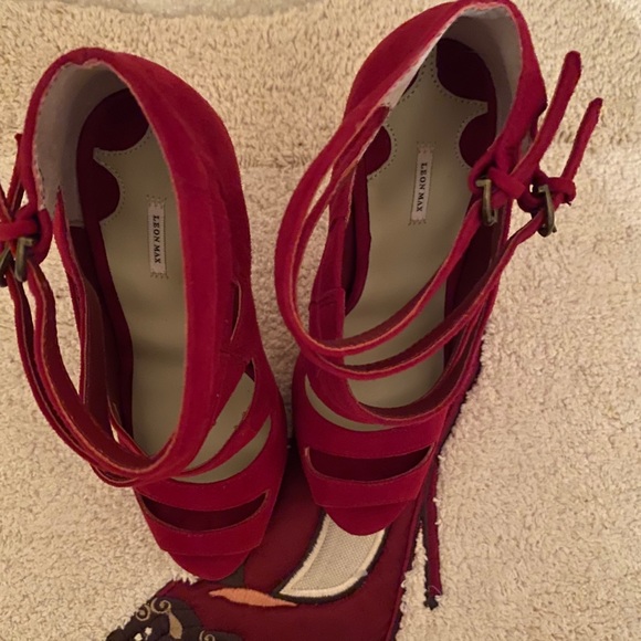 Leon Max Red Suede Platform Peep toe - Picture 6 of 12